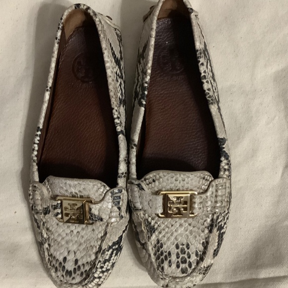 Tory Burch leather drivers - Picture 8 of 8